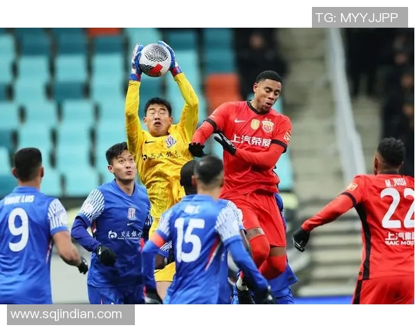 国足热身赛对阵申花展现实力期待新征程的精彩对决 国足热身赛对阵申花展现实力期待新征程的精彩对决