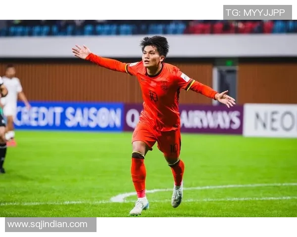 国足对阵日本东亚杯精彩直播全程回顾与赛后分析