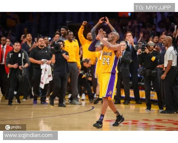 科比与太阳的对决永恒传奇岁月中的不屈精神与辉煌时刻 科比与太阳的对决永恒传奇岁月中的不屈精神与辉煌时刻