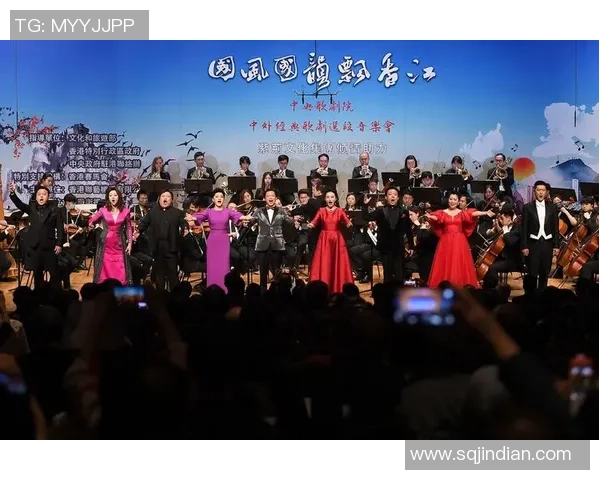 中国与中国香港国歌演唱的情感共鸣与文化认同探讨 中国与中国香港国歌演唱的情感共鸣与文化认同探讨