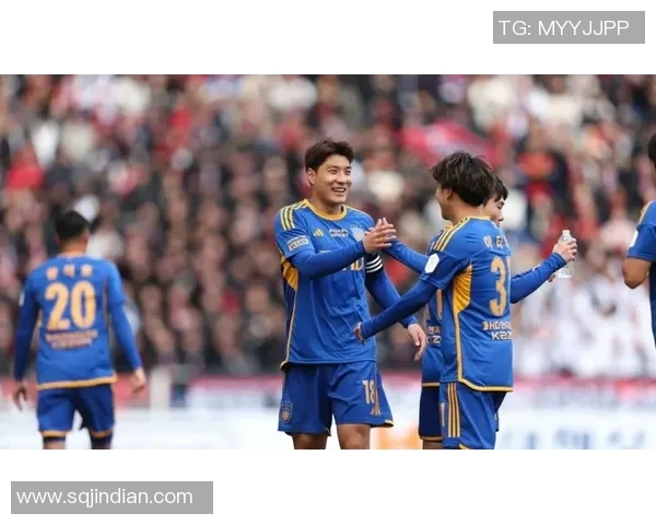 亚冠激战申花对决蔚山现代争夺小组出线关键战役