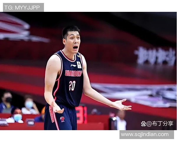 任骏飞在CBA赛场的崛起与挑战展现篮球运动员的拼搏精神与团队合作的重要性 任骏飞在CBA赛场的崛起与挑战展现篮球运动员的拼搏精神与团队合作的重要性