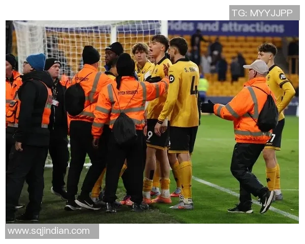 伯恩利迎战狼队激战在即球迷期待精彩对决与进球盛宴 伯恩利迎战狼队激战在即球迷期待精彩对决与进球盛宴