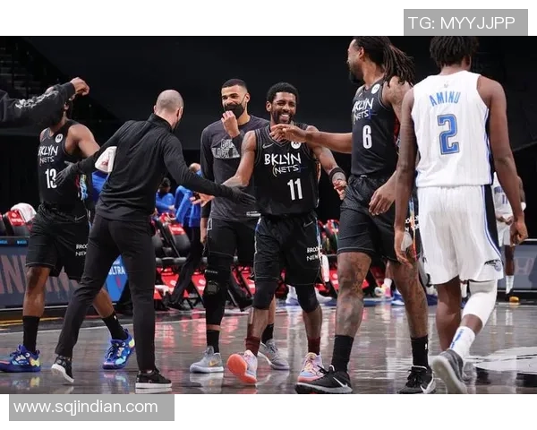 火箭队与公牛队激战正酣NBA赛季精彩对决引发球迷热议