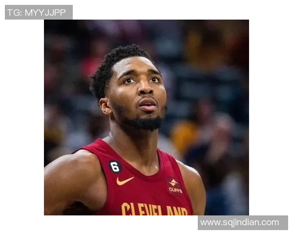 多诺万米切尔带领球队奋勇争先展现领袖风范与卓越表现