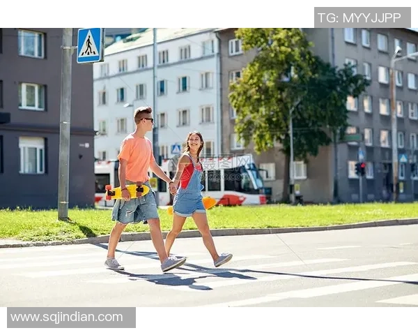 极限运动战术解析:杭州极限运动队的创新区域防守体系探讨与实践 极限运动战术解析:杭州极限运动队的创新区域防守体系探讨与实践