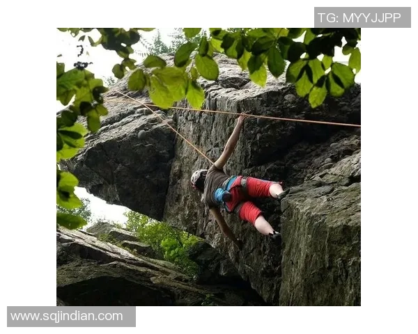 周伟亲授攀岩技巧与心得体会助你征服高峰